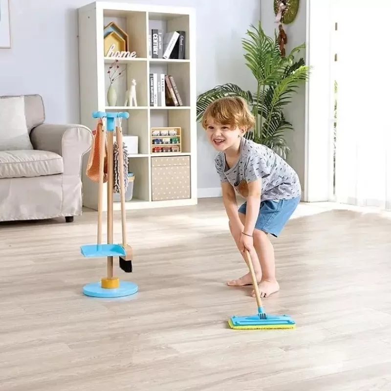 Hape Toys Juego De Limpieza Con Escoba - ^ Limpieza, Tareas Domésticas, Costura...